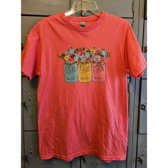 Mason Jar graphic ladies tshirt - gildan brand size medium - Picture 2 of 6